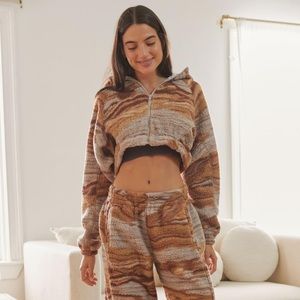 Out From Under Scarlet Sherpa Zip-Up Hoodie Sweatshirt 🤍